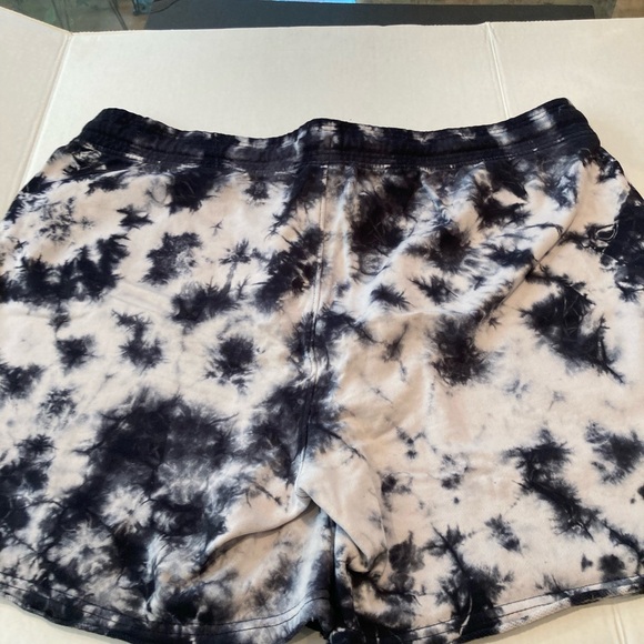 DKNY sport tie dye shorts. NWOT - Picture 4 of 7
